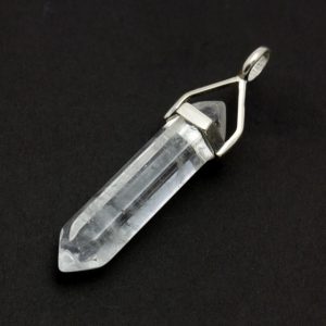 Healing Light Online Psychic Readings and Merchandise Green Clear Quartz Point Pendant