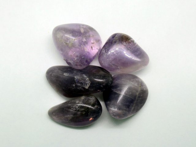 Healing Light Online Psychic Readings and Merchandise Amethyst Crystal Pack